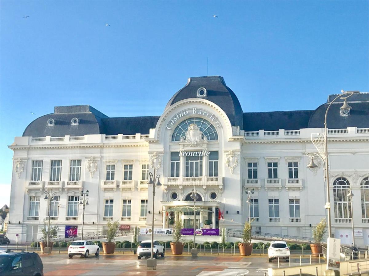 Cote Plage - Magnifique Appartement De Charme A Trouville Sur Mer - Linge - Lit Fait - Parking - Wifi - Classe Par L'Office Du Tourisme المظهر الخارجي الصورة