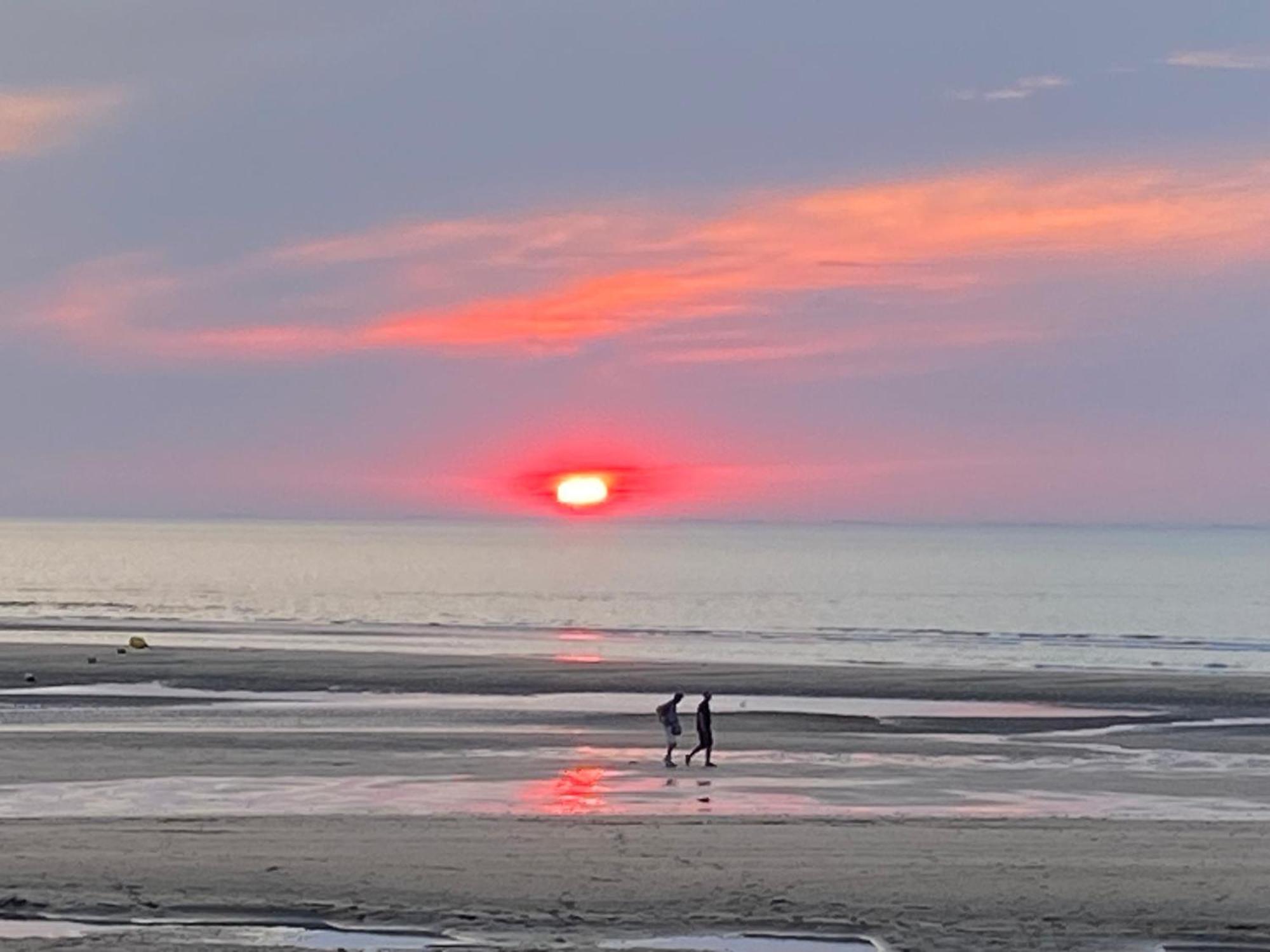 Cote Plage - Magnifique Appartement De Charme A Trouville Sur Mer - Linge - Lit Fait - Parking - Wifi - Classe Par L'Office Du Tourisme المظهر الخارجي الصورة
